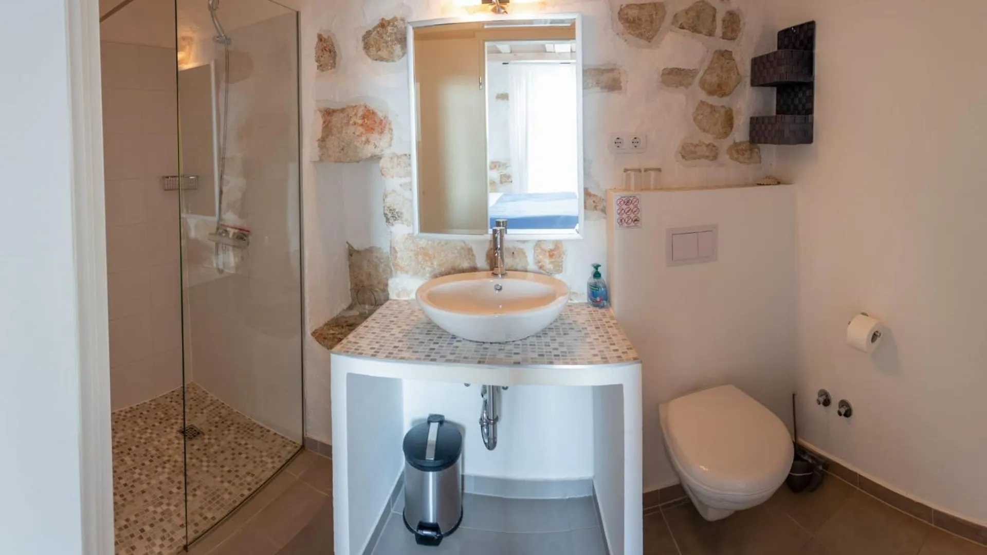 Villa Mora Banjol 0*,  Croatia